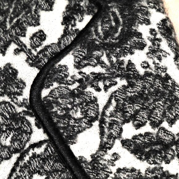 Hauber Black and white floral front wool Blend Knit Blazer Size 8 - Picture 7 of 13